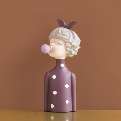 Fashion Girl Resin Statue